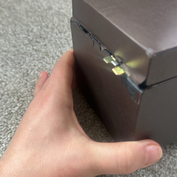 Gucci box Authentic 🎉🎁🎁🎉🎉🎊🎉🎁 - Picture 11 of 11